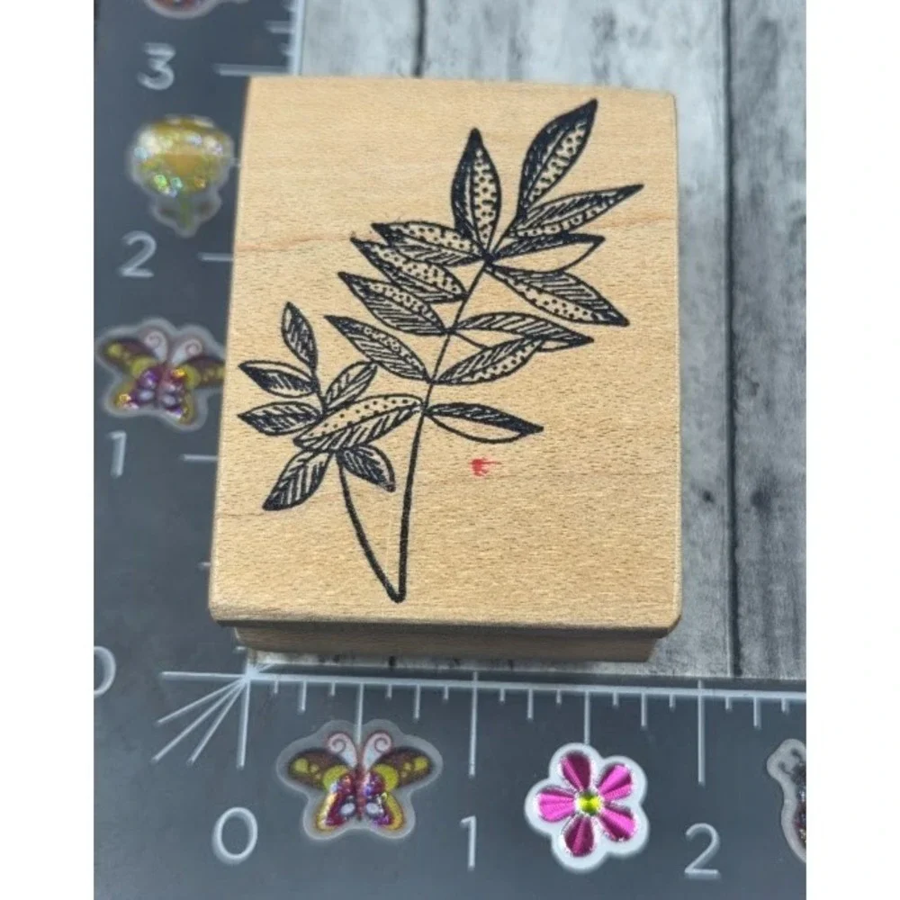Magenta Leafy Branch Fern Plant Botanical Rubber Stamp Wood #F65